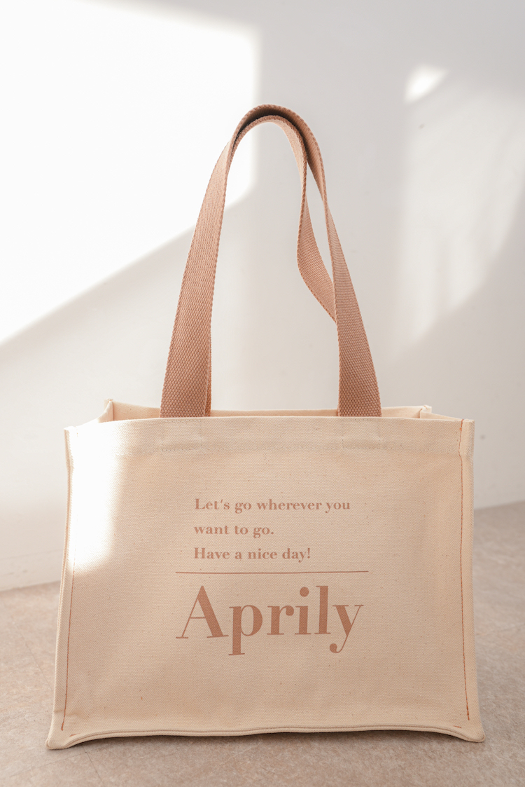 Aprily / TOPページ