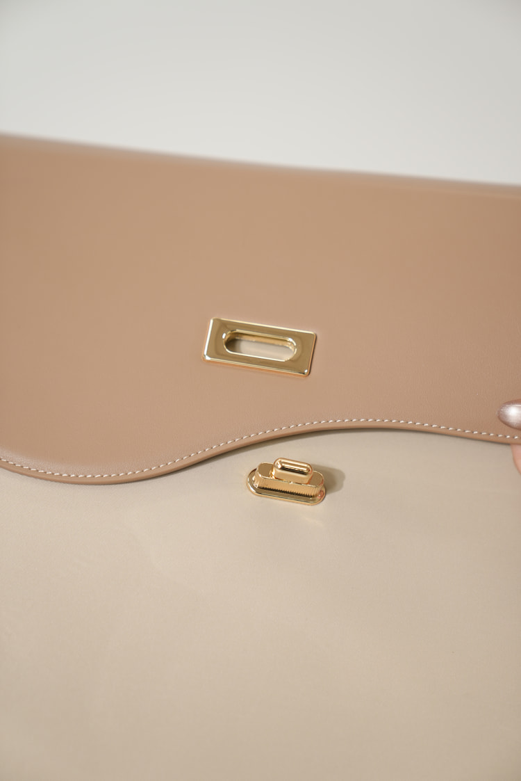 APRILY / マルチウェイキャリアリュック