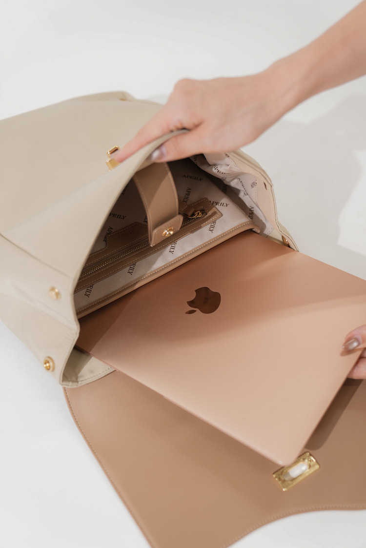 APRILY / マルチウェイキャリアリュック